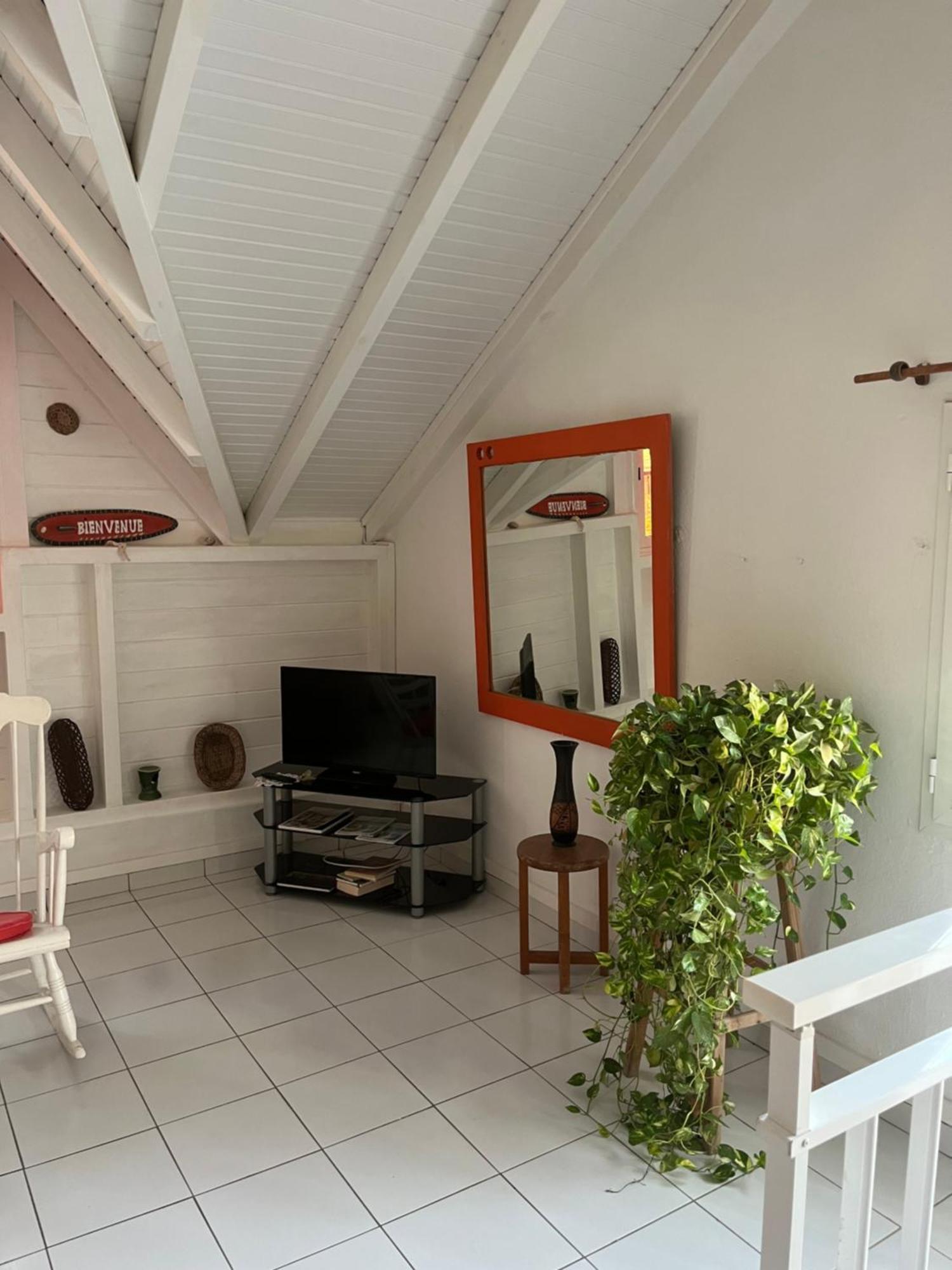 Villa Adelaide Grand-Bourg  المظهر الخارجي الصورة