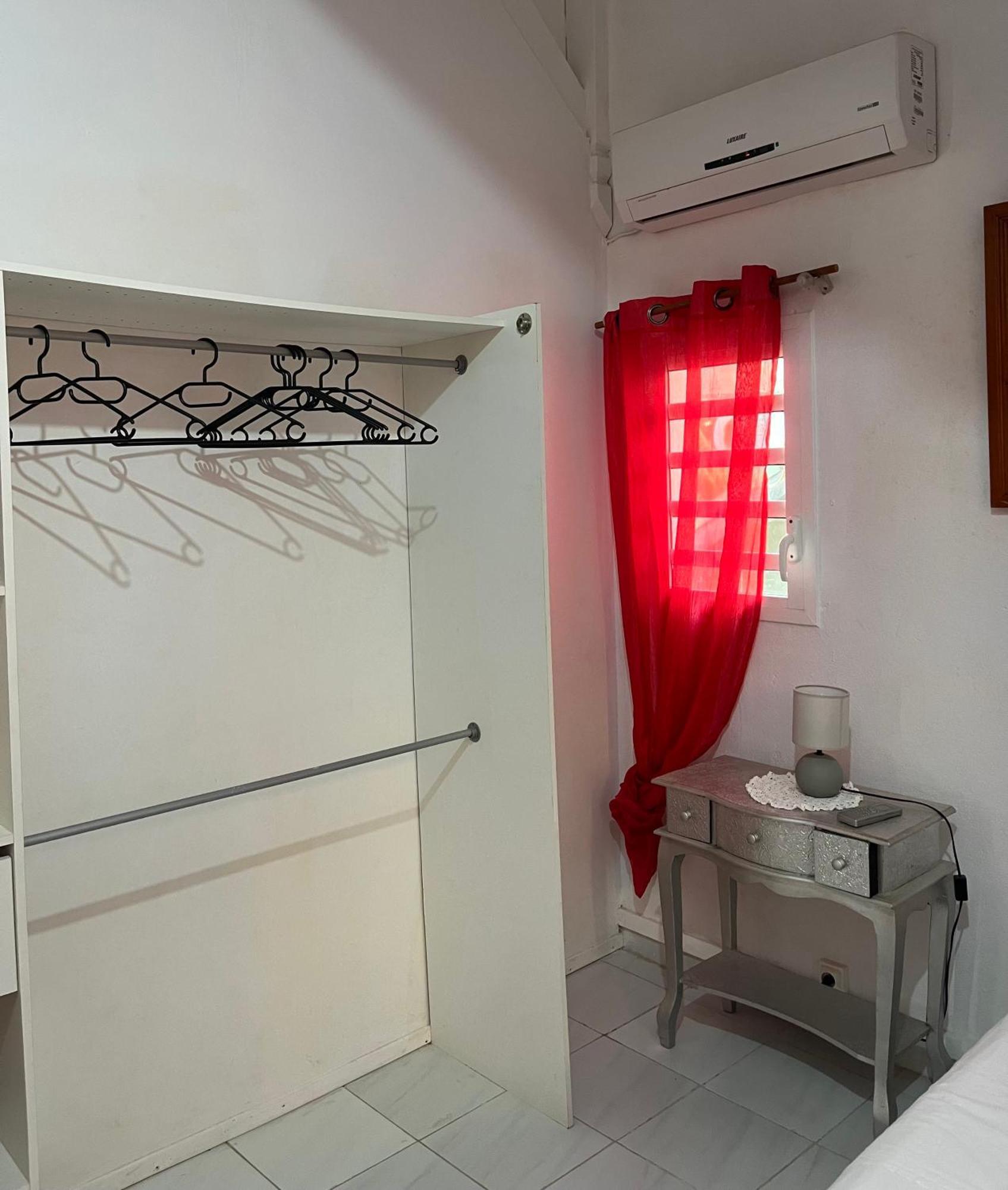 Villa Adelaide Grand-Bourg  المظهر الخارجي الصورة